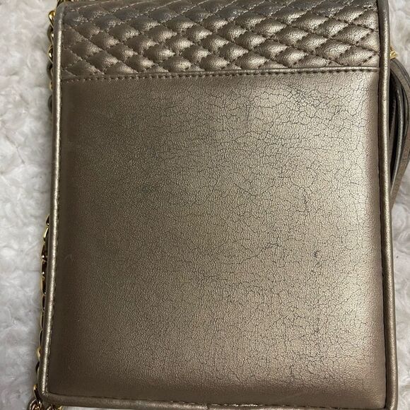 Koschi synthetic Gold Quilted Crossbody Bag - Picture 13 of 13